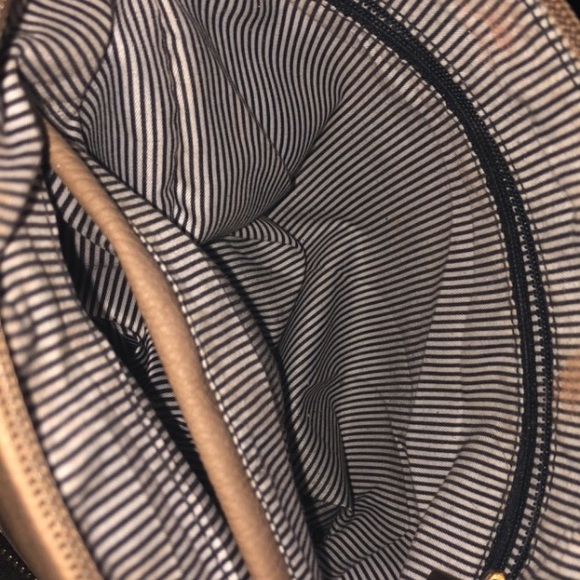 Purse - Picture 5 of 5